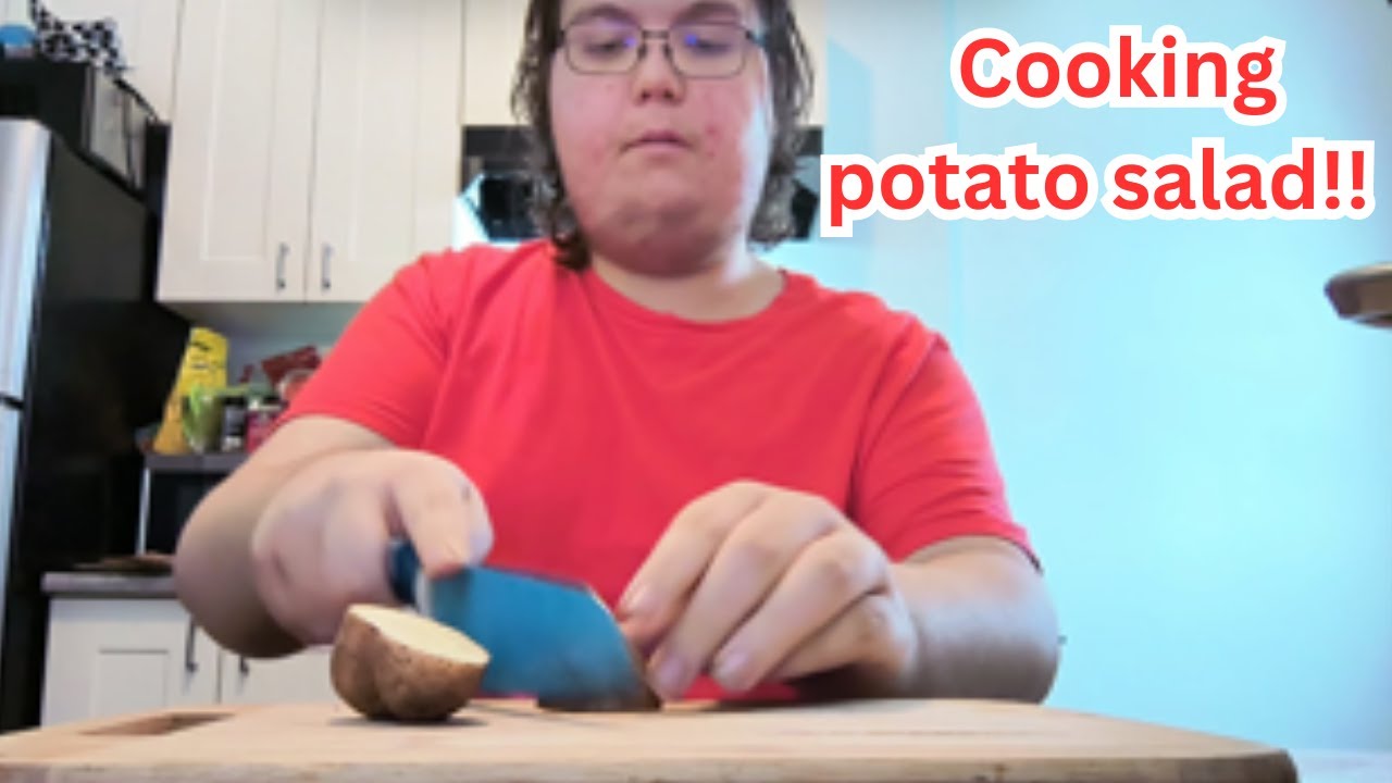 Im cooking the best potato salad ever!!