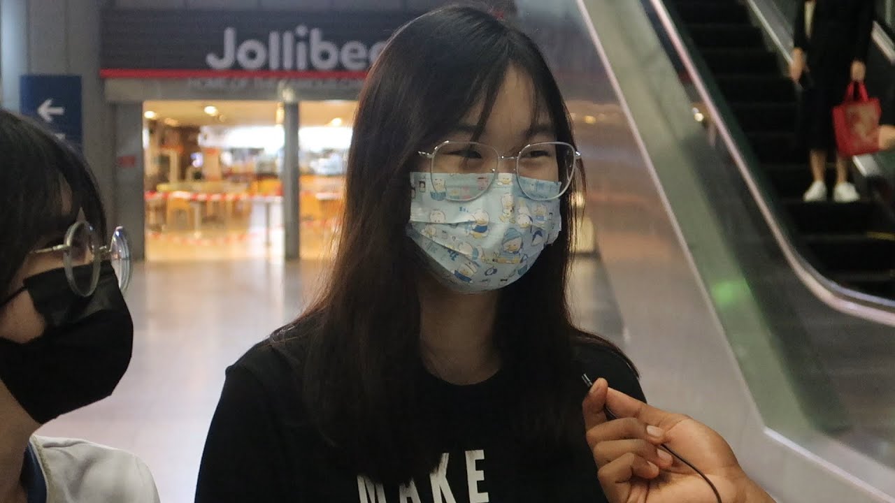 Asking Singaporeans How Do You Get Out Of The FRIENDZONE!