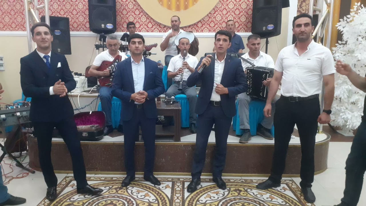 Qarabağ şikestesi. Mehebbet Seferov ve Vusal Aqdamlı Elgün müellimin toyundan. 18.07. 2021