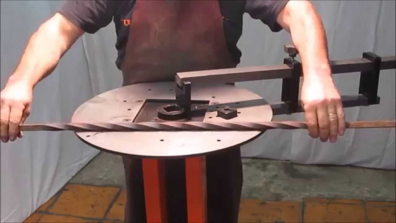 Volute en Fer avec la cintreuse à Volute Wolutor