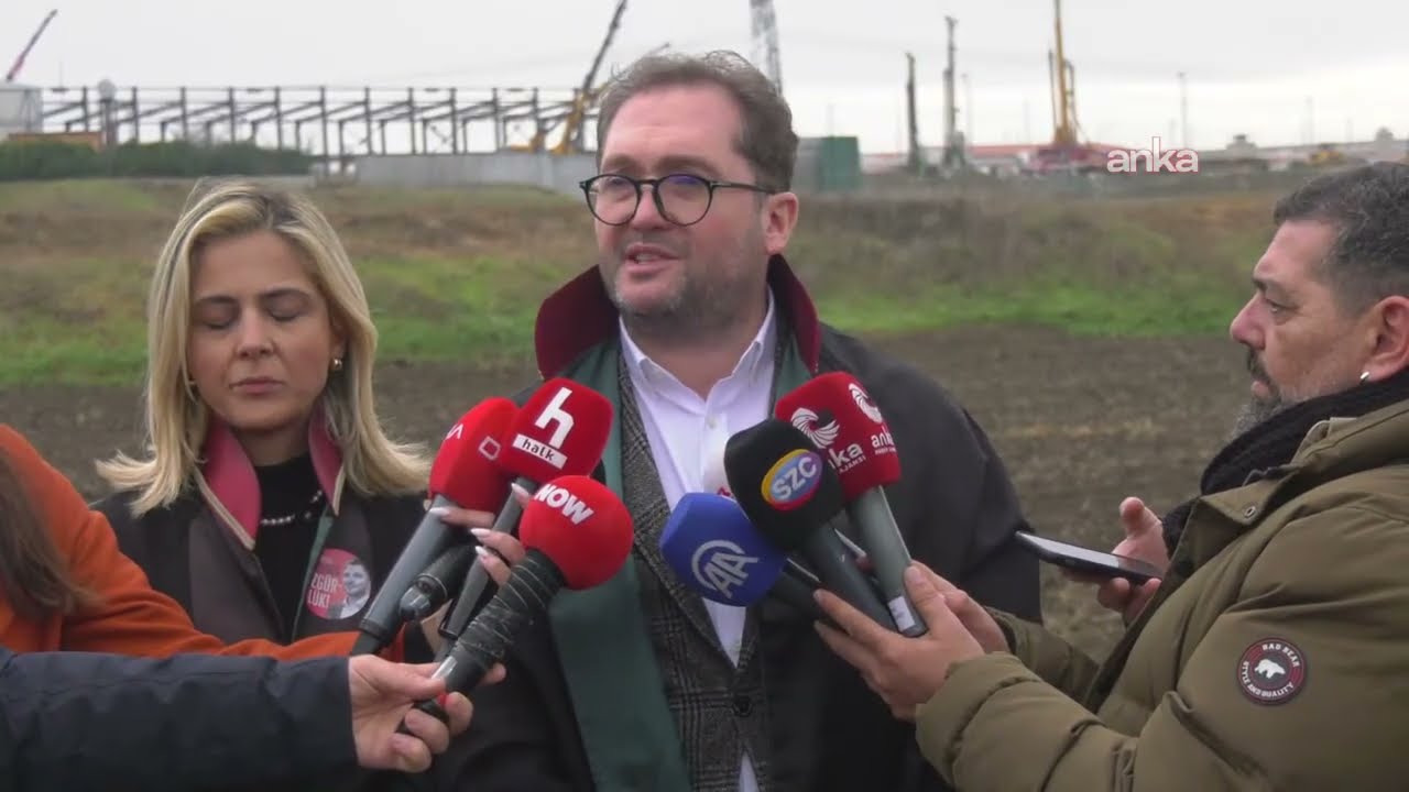 Ahmet Özer'in avukatları Silivri'de açıklama yapıyor / İstanbul #Canlı