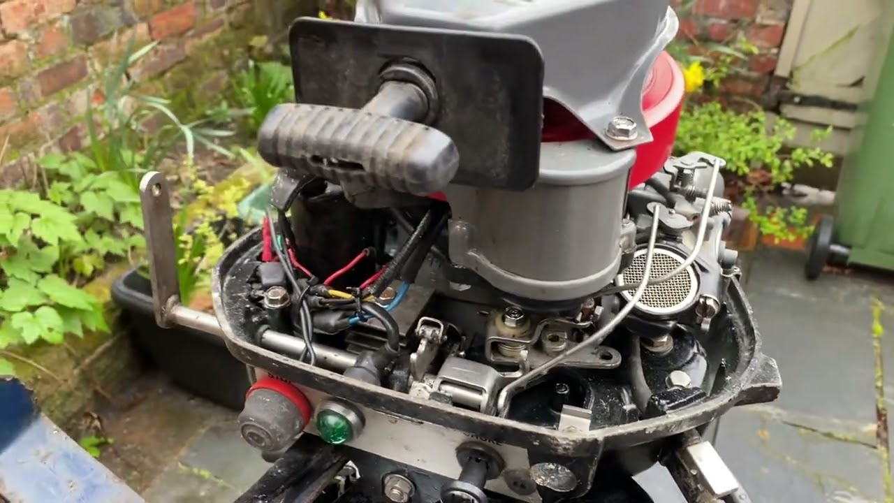 Volvo Penta Honda B75 7.5hp Four Stroke Outboard Engine