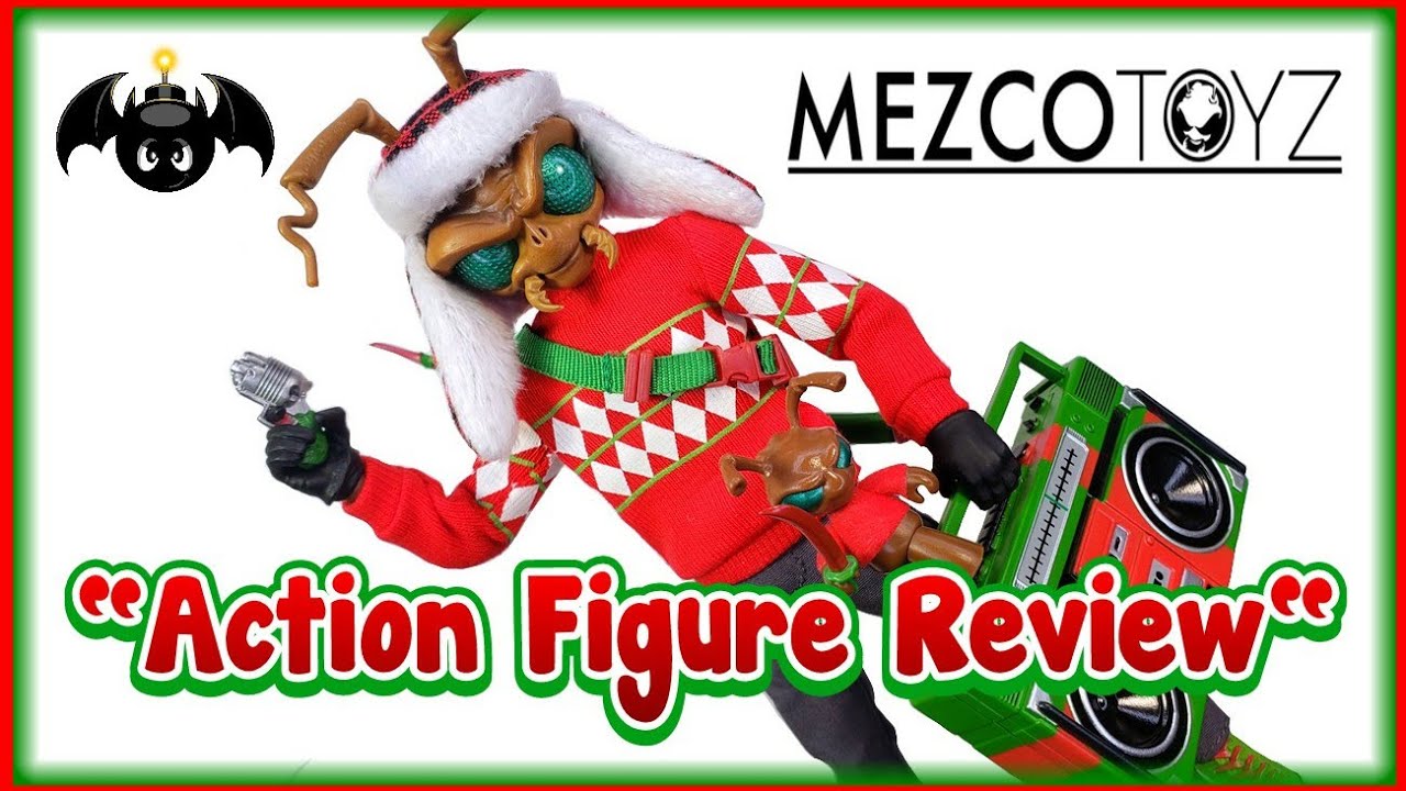 Обзор фигурки Mezco Toyz One:12 Collective Holiday Gomez.