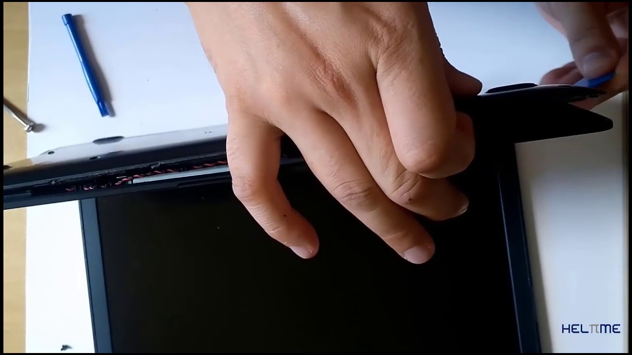 Como desmontar o Notebook SAMSUNG NP905S3G.
