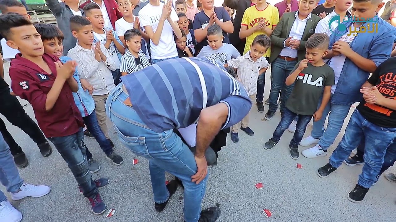 شاهد طفل يتحدى النجم أحمد الكيلاني بالدحية حصريا ع تسجيلات الأمير  2019 HD