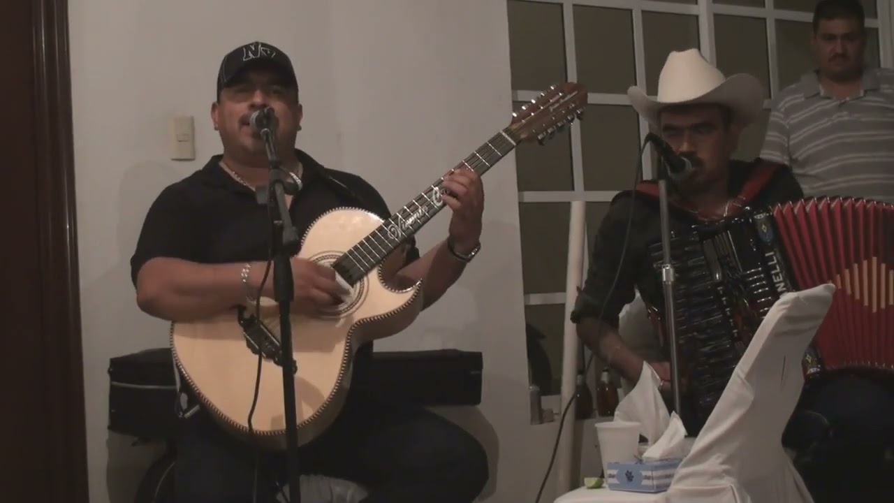 Los Canelos de Durango - Celos Del Viento
