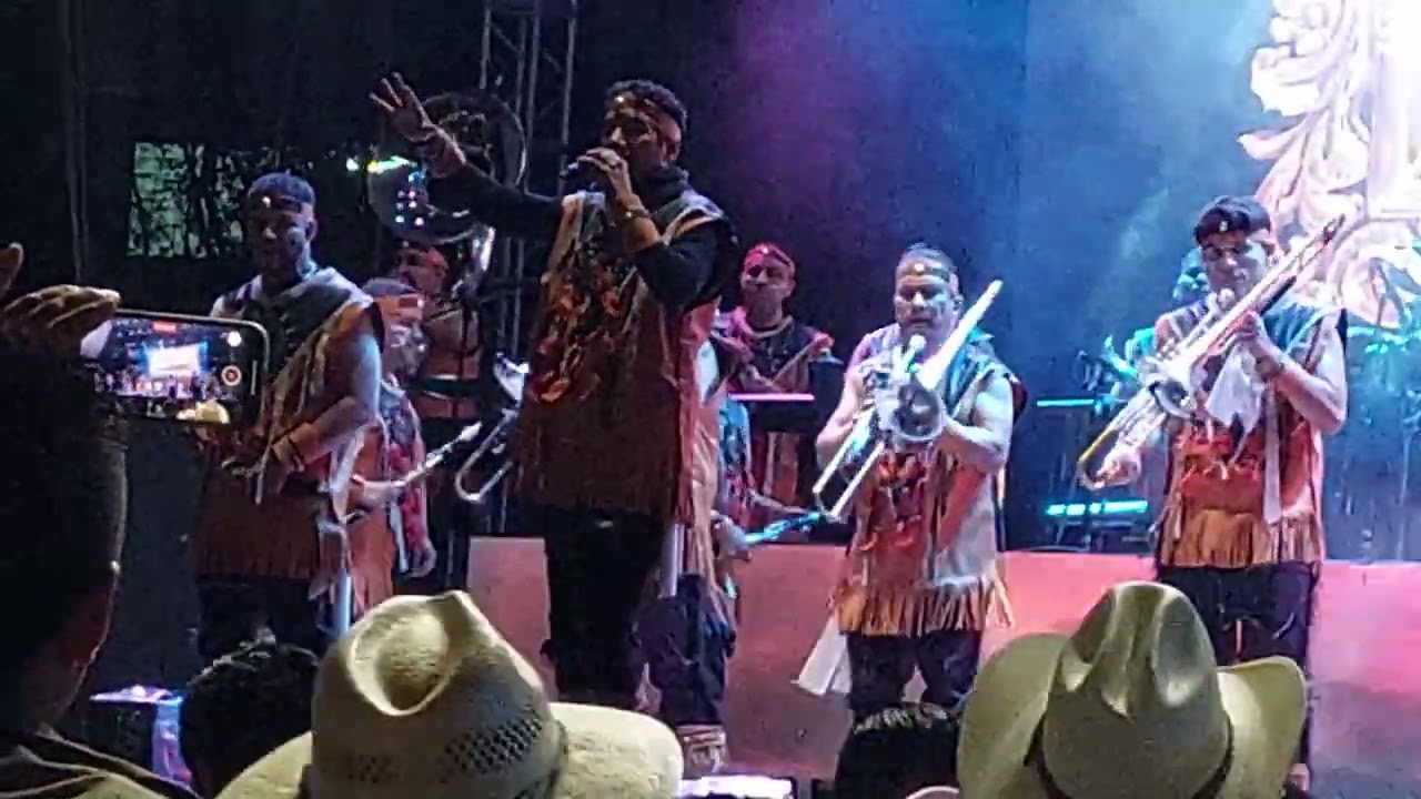 Banda Cuisillos - Acuérdate de mí/Te quiero (en vivo Atizapán 2024)