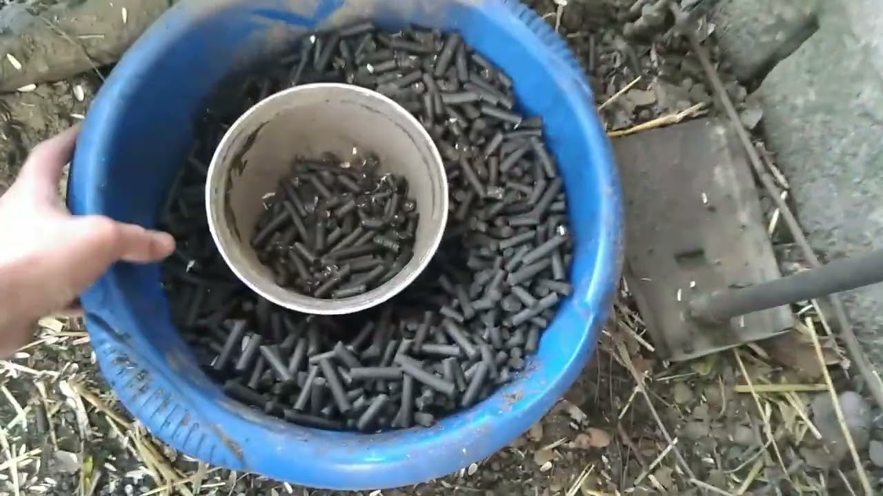 Гранулятор. Пеллеты из лузги подсолнечника.