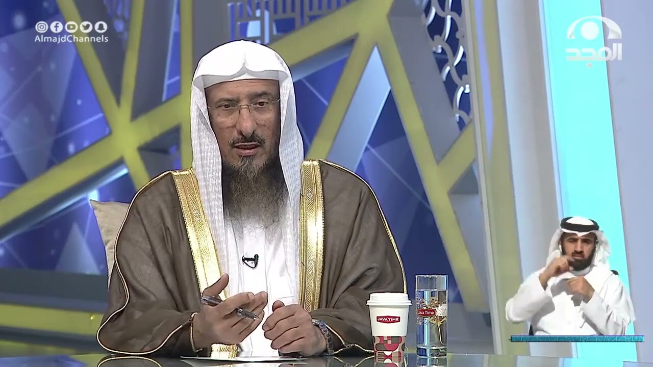 التفات المؤذن يميناً وشمالاً عند الحيعلتين