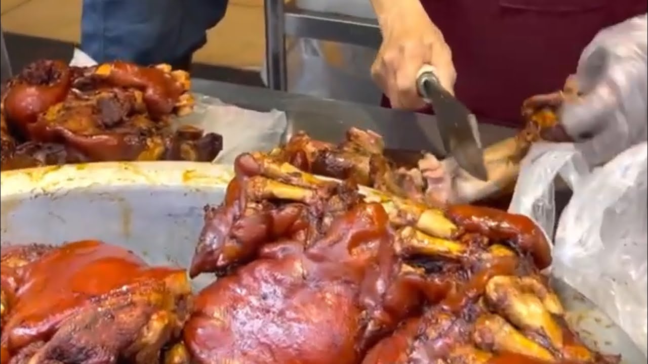 Braised Pork Knuckle - Taiwanese Street Food 屏東萬巒豬腳