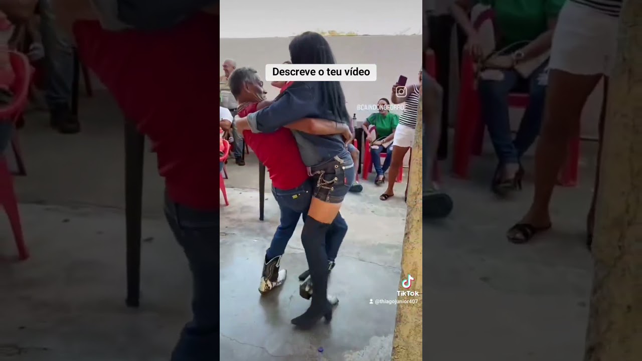 o vei na pisada da kamylla , e piseiro papai ...