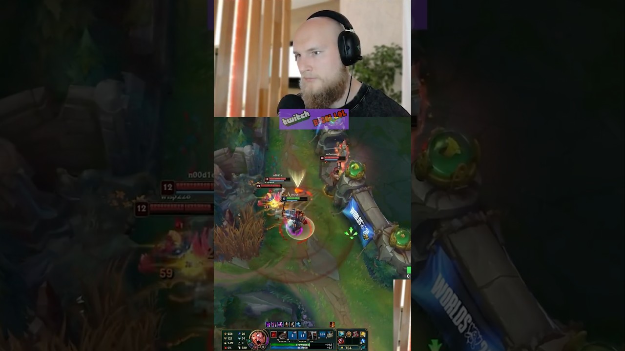 Darius 1vs3 😳 Darius moment🪓  #leagueoflegends #lol #darius #twitch #dariusmontage #dariusgameplay