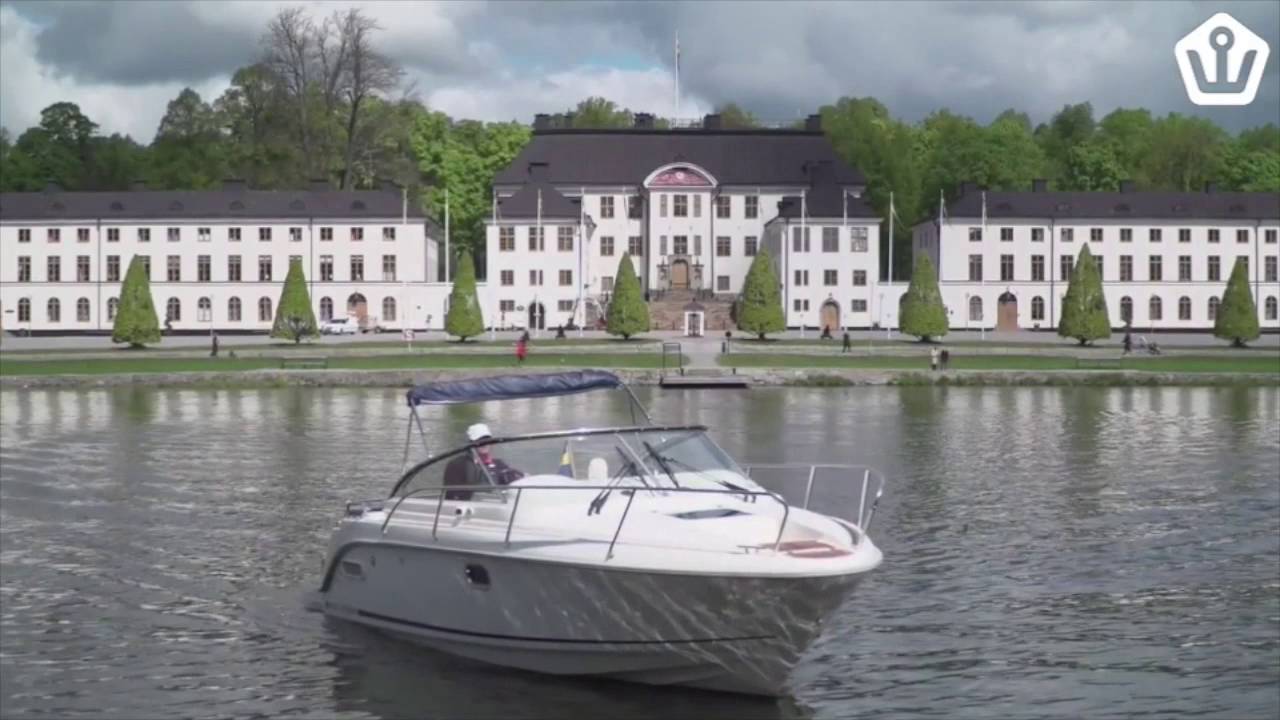 Полный обзор каютного катера Aquador 23 DC от шведских экспертов | На ходу, интерьер, экстерьер