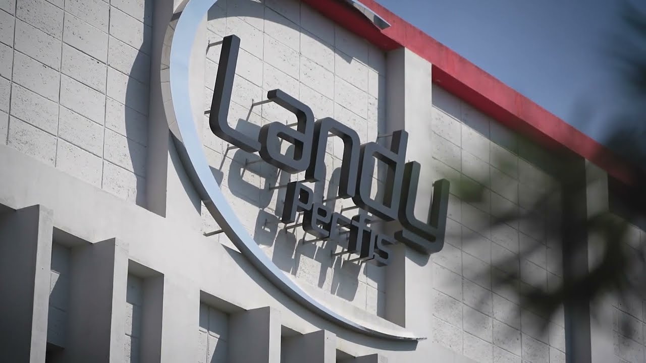 LANDY PERFIS | Conheça nossa fábrica!