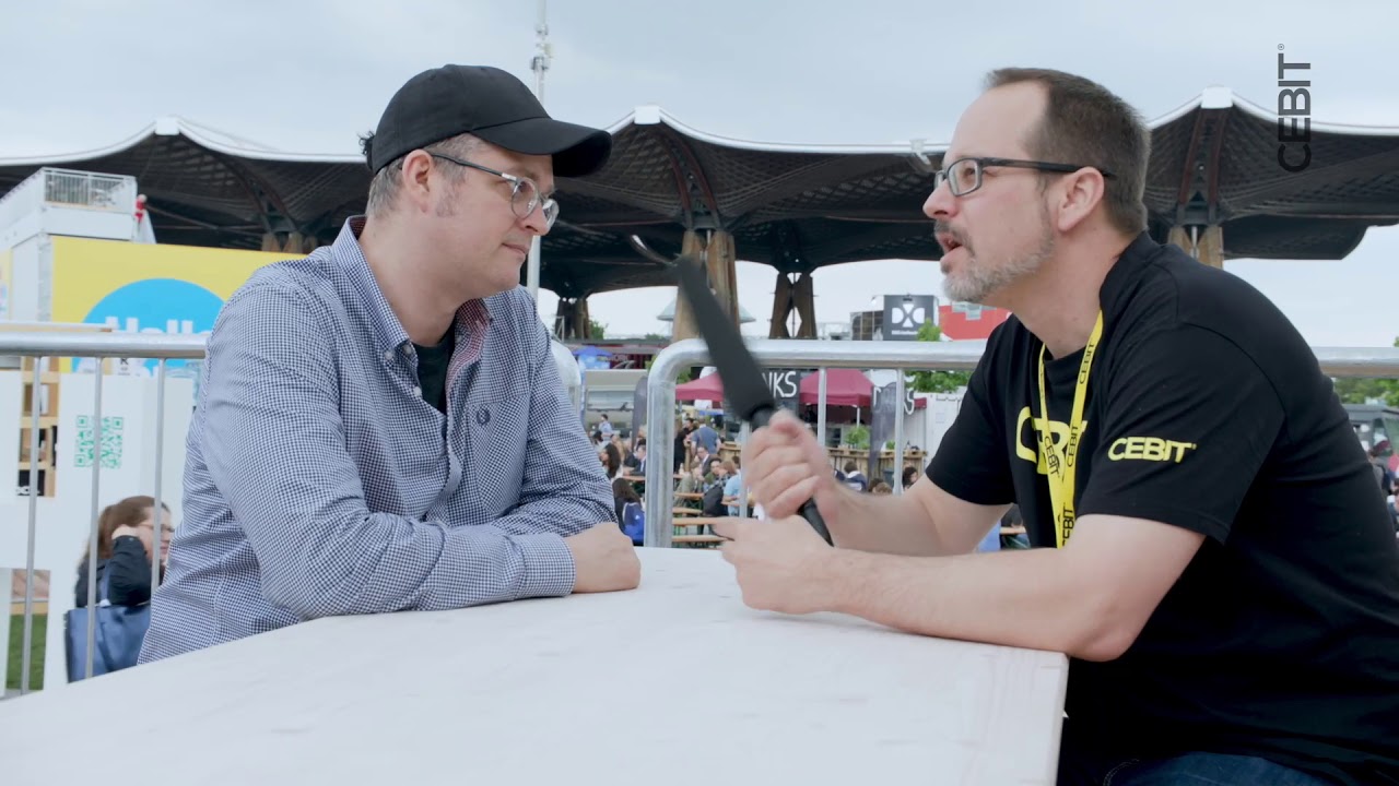 CEBIT d!talk | Interview Sascha Pallenberg, Daimler