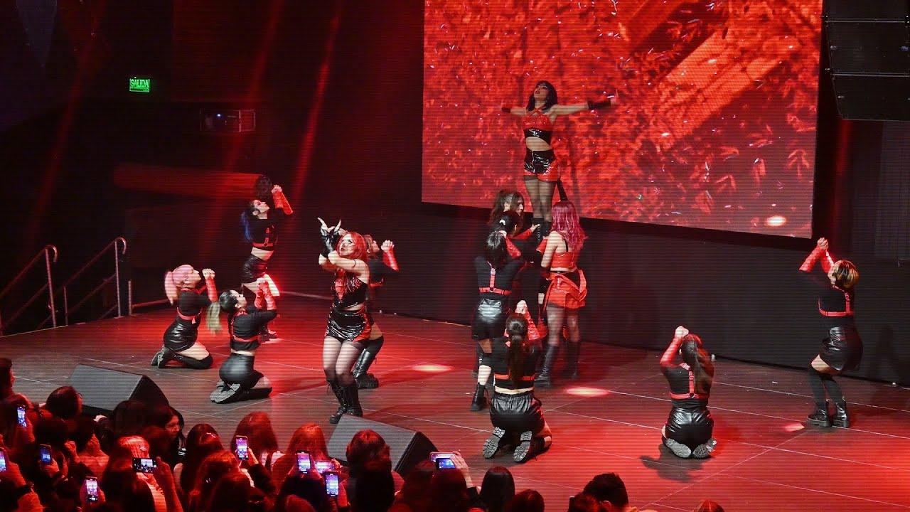 Intro + BORN TO BE + break 있지 ITZY — BORNZY (KWF Chile 2024)