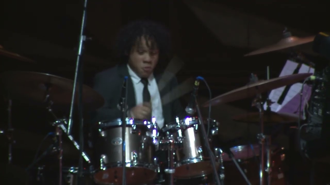 OLD MAN RIVER - Count Basie