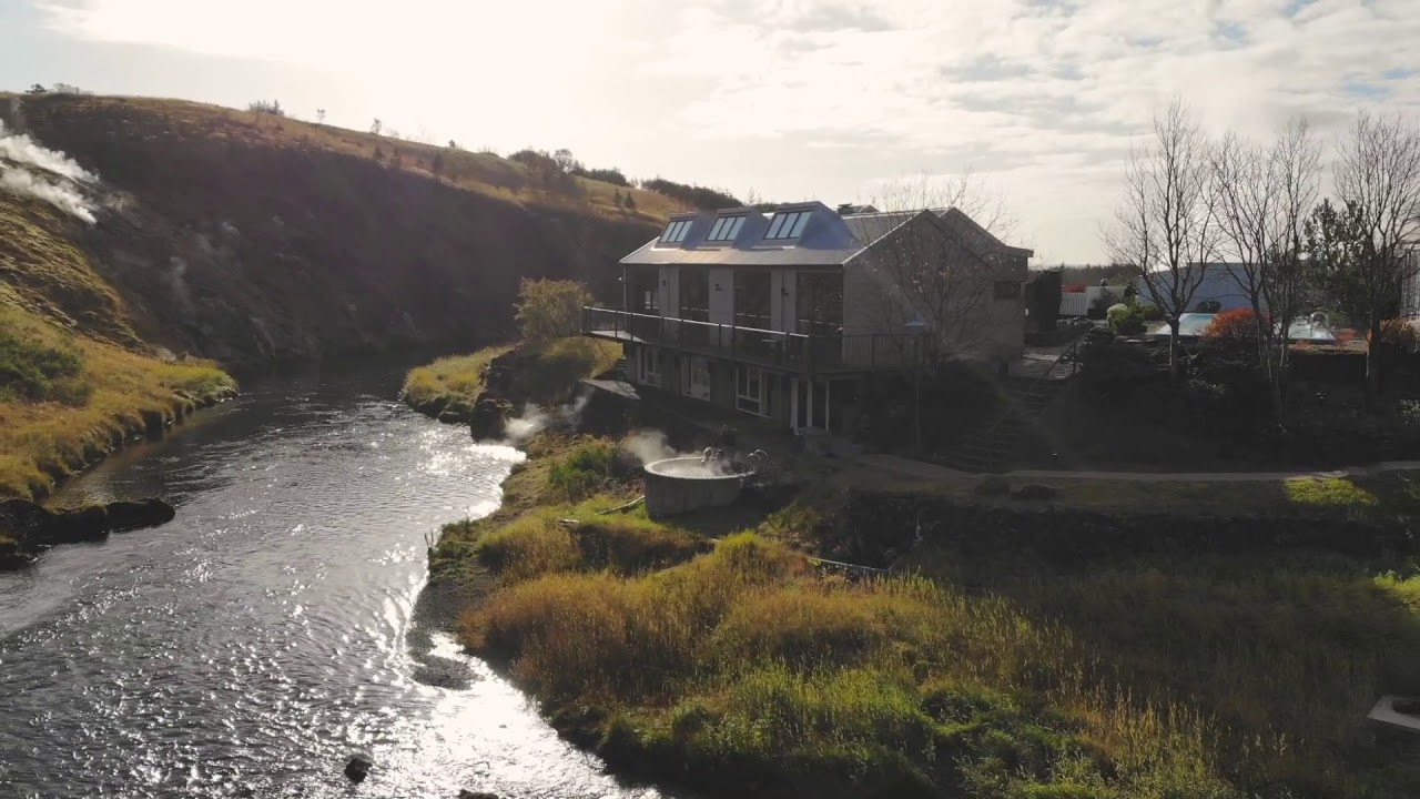 Romantic getaway near Reykjav&iacute;k, Frost and Fire hotel