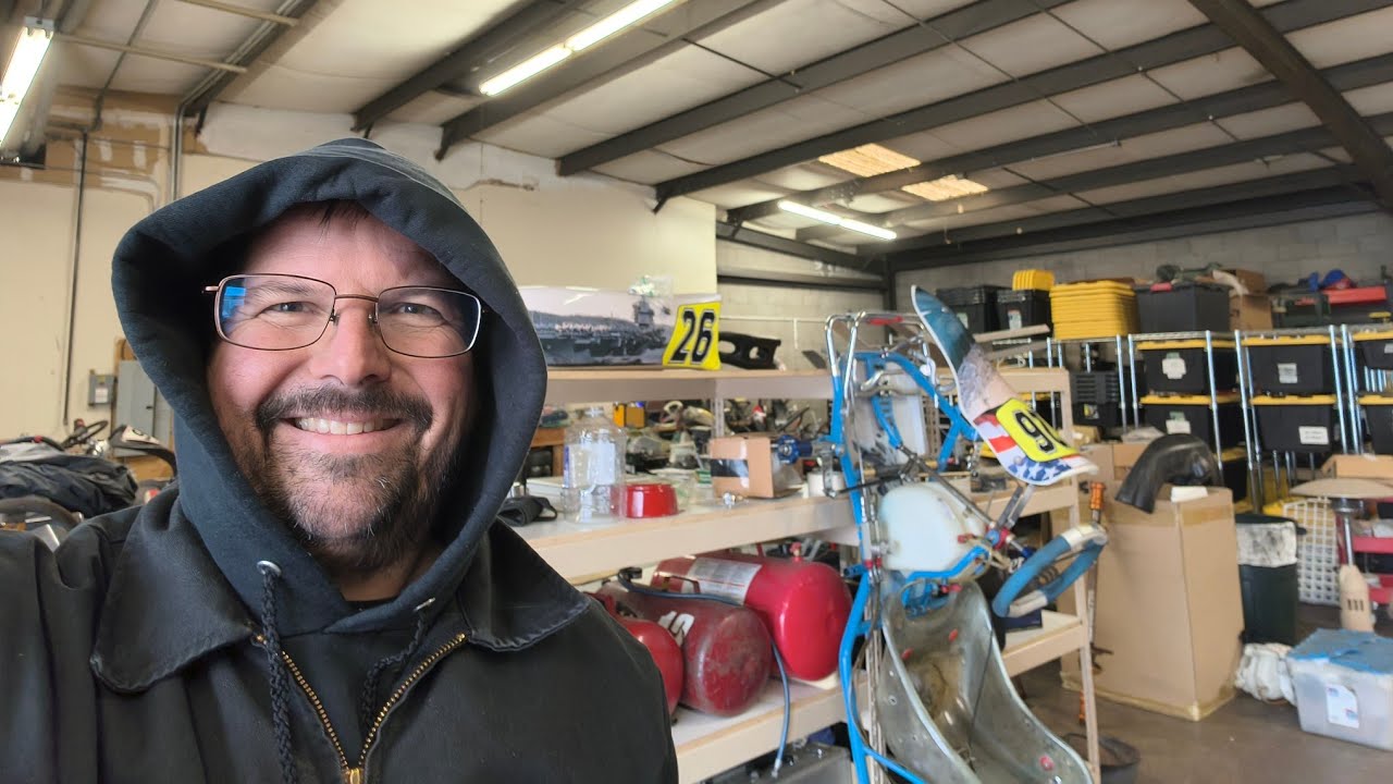 Extra Kart Parts (Extra Kart Parts) is live tearing down a CTS shifter kart with a Honda CR80