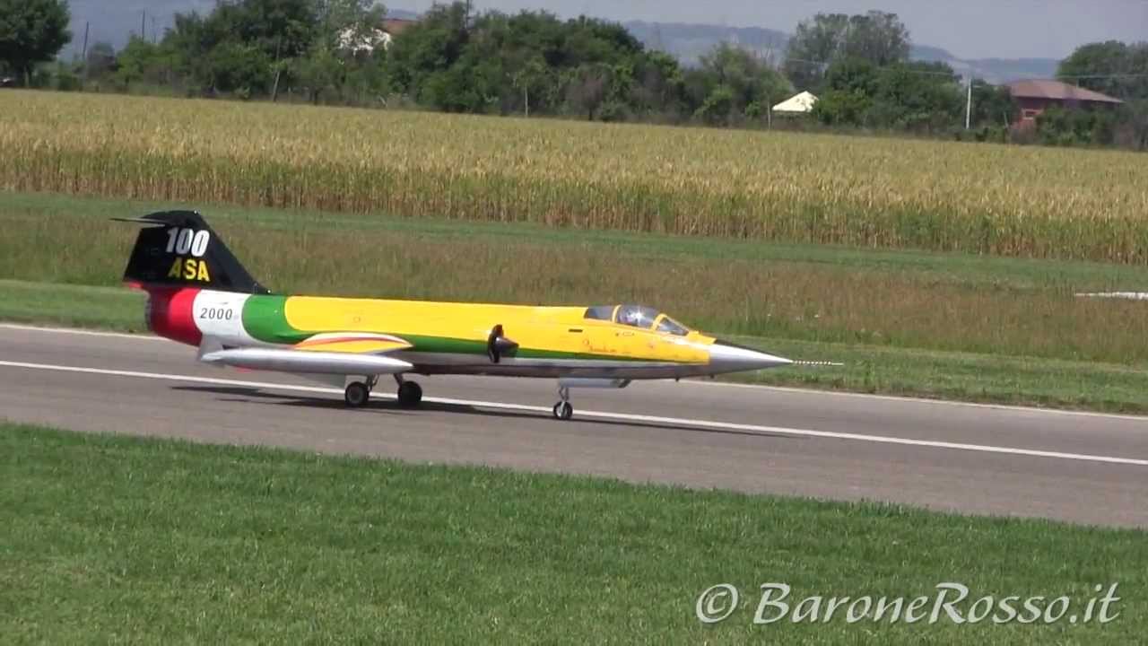 Aeromodelli a Turbina al Radio Model Show 2013