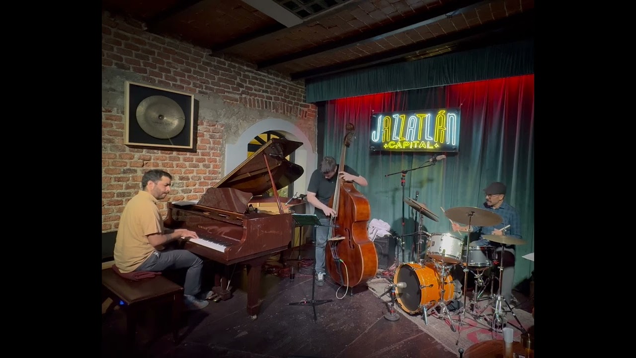 Marcos Varela Trio, Live at Jazz Atlan, Mexico City, Mexico 