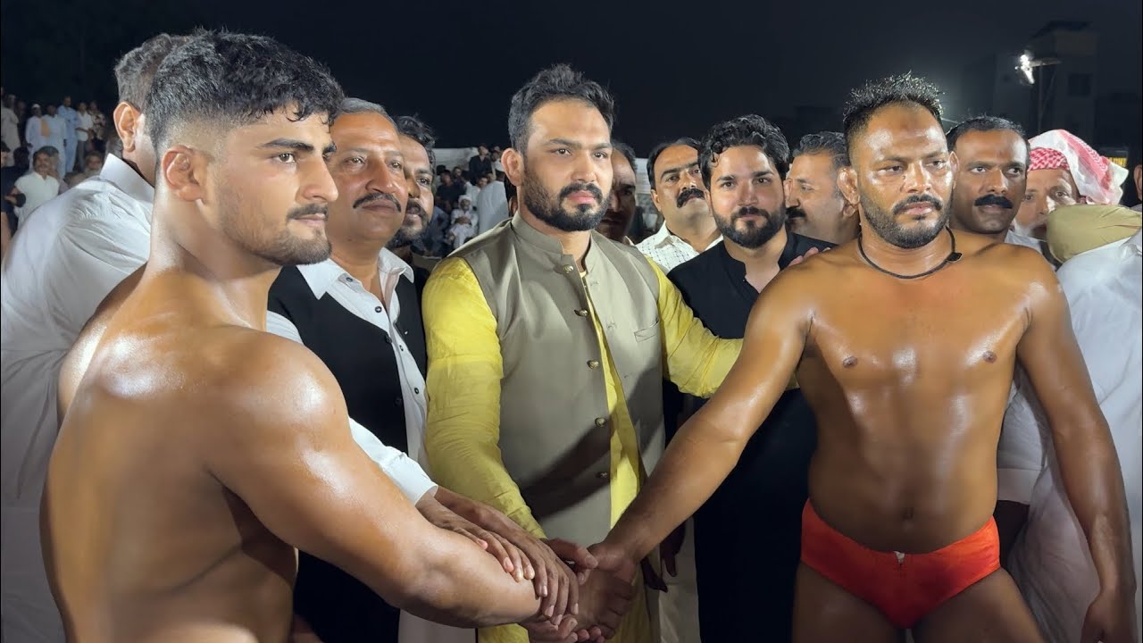 Asad butt   Pehlwan army Gujranwala VS gonga pehlwan lahoria father e kamoki dangal 26.09.2025
