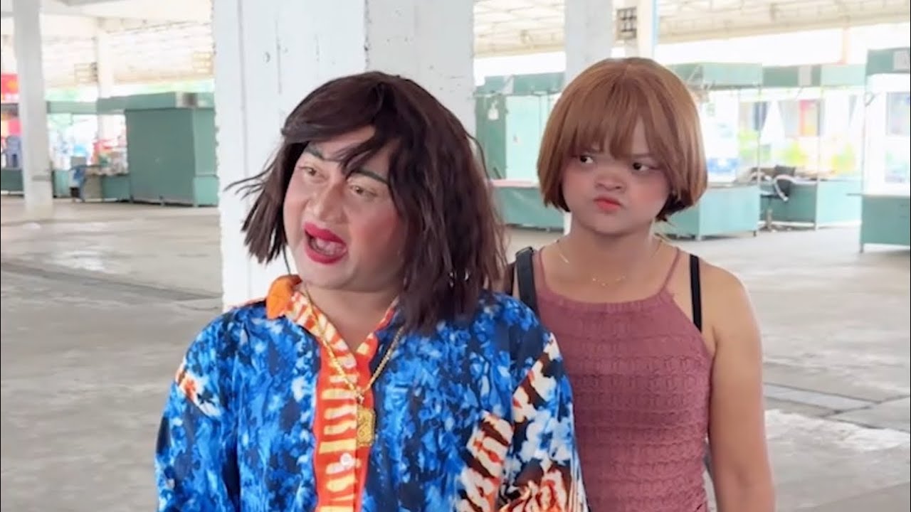 រឿង - ម៉ែកូន😂😂😂