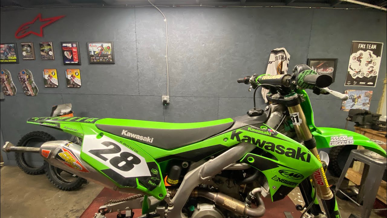 How to change a top end on a 2021 KX450F