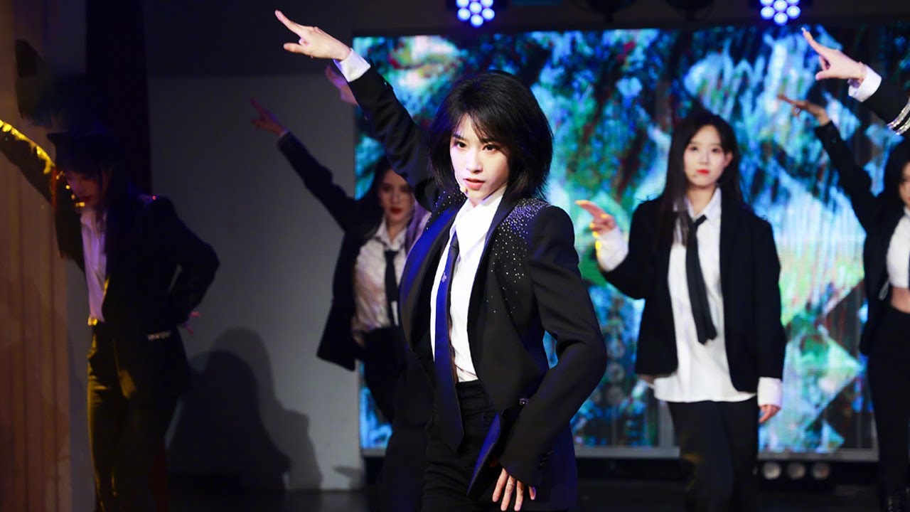 【SNH48】КОМАНДА SII Цзян Юнь《Цветок и Фирма》/《Сладкая ловушка》 | 