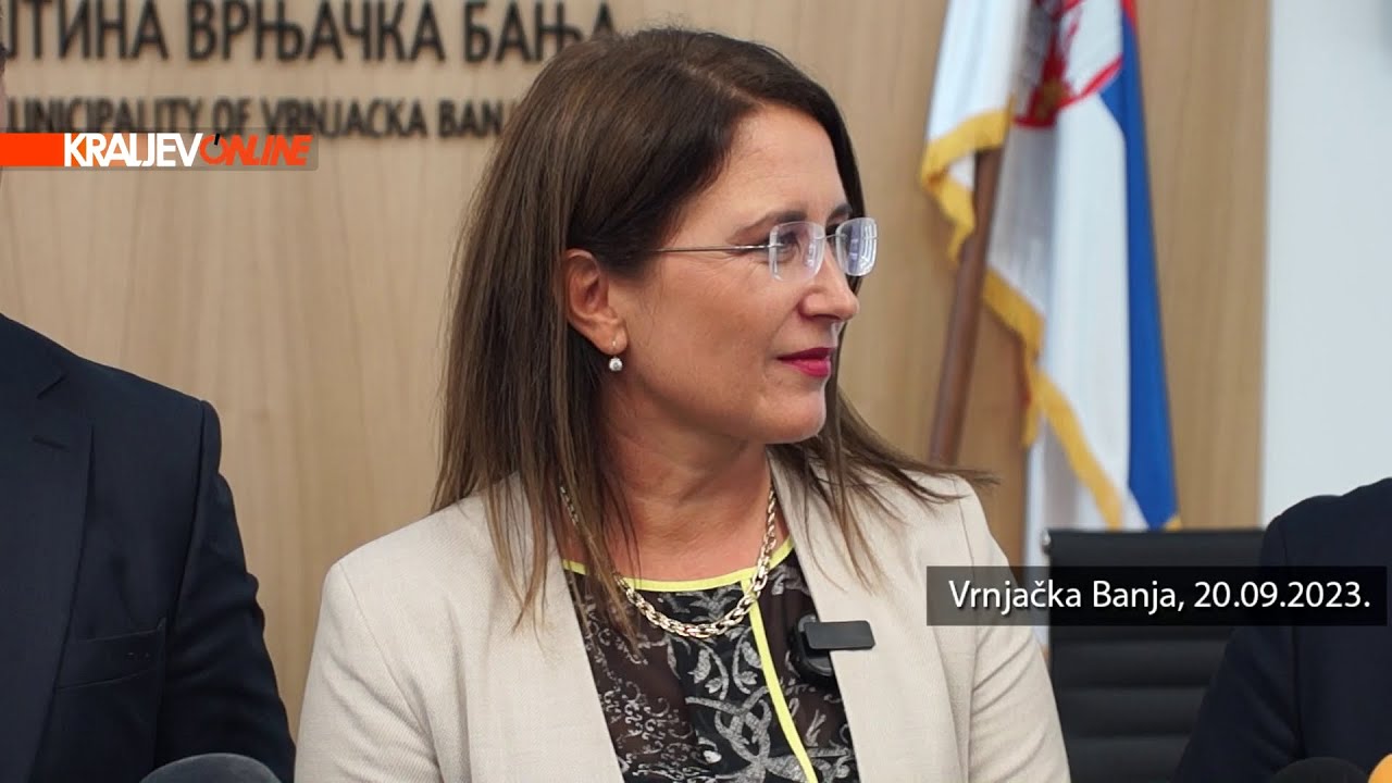 KRALJEVO ONLINE: Predstavnici SKGO uručili rukovodstvu Opštine Vrnjačka Banja računarsku opremu