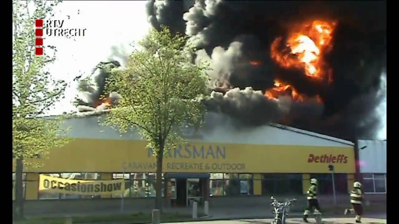 Brand Mijdrecht verwoest twee bedrijven