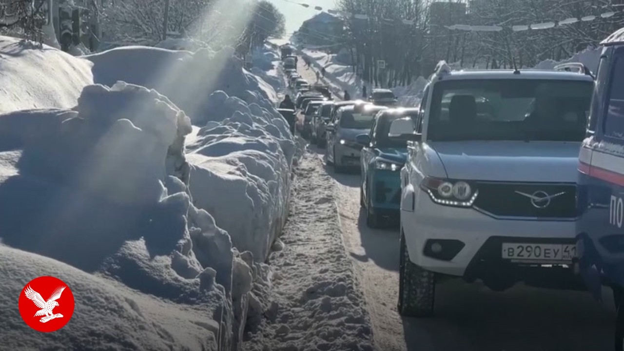 Russia hit by ‘snow apocalypse’ as record snowfall buries towns