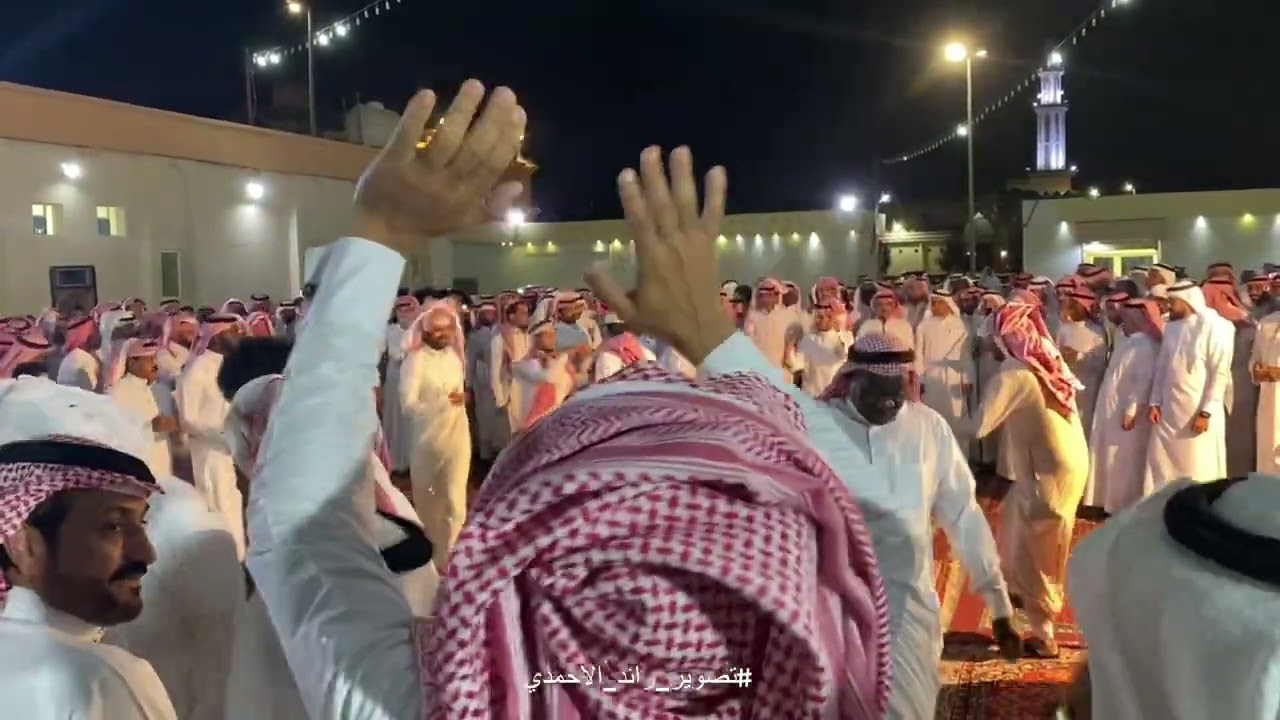 لعب بدواني في حفل عبدربه حمزه المولد بمناسبة زواج ابنه نعيم  📸 رائد الاحمدي