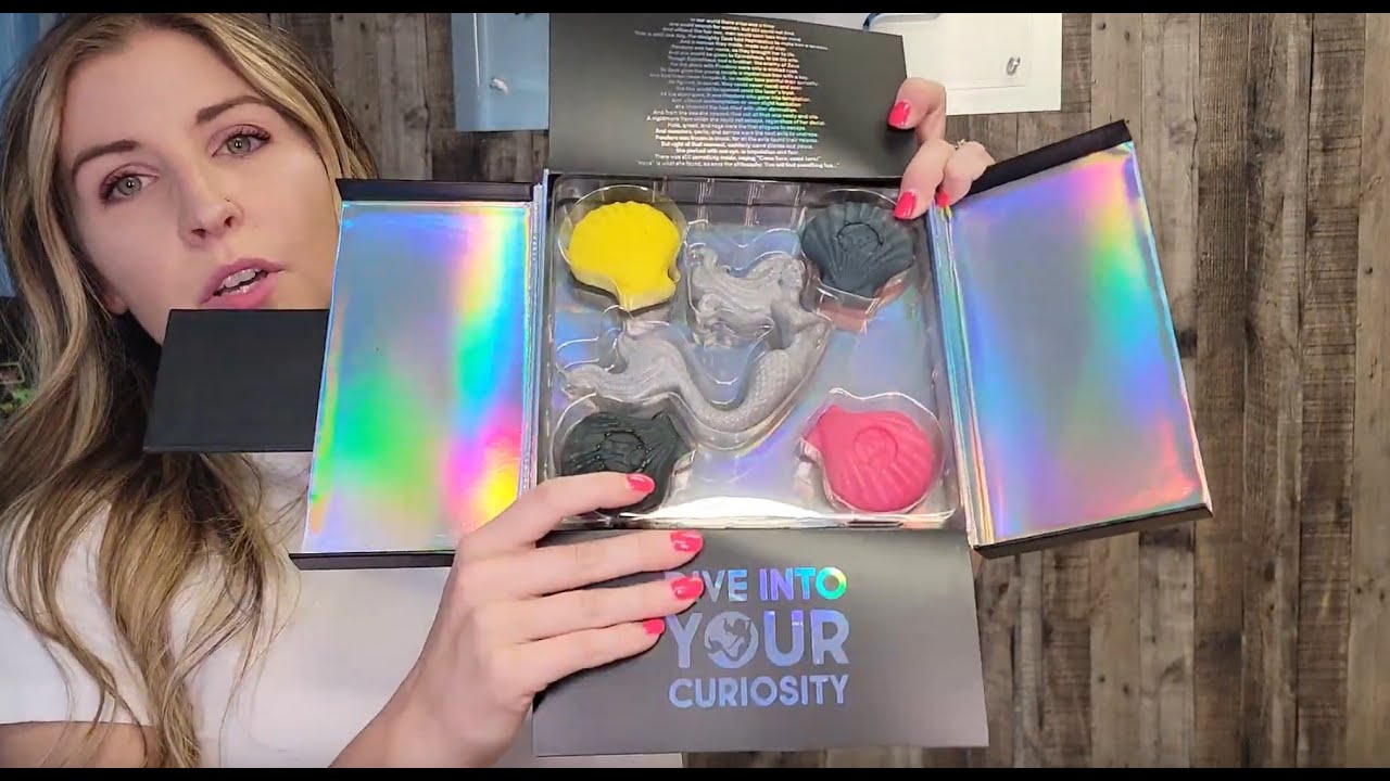 World's First Fully Customizable Wax