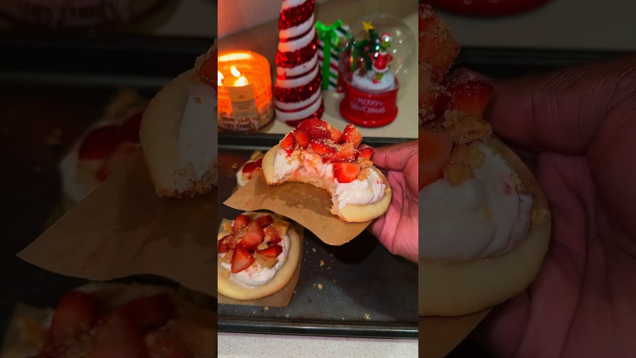 Клубничное чизкейк-печенье #crumblcookie #crumblcookiereview