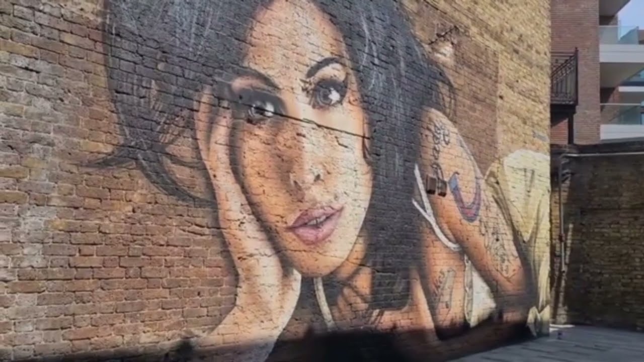 Amy Winehouse, Favorite Pub in London 