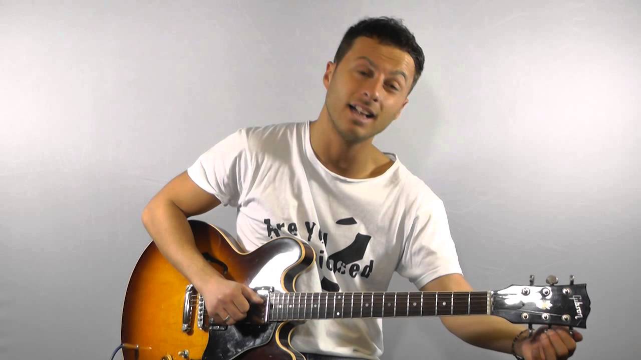 Accordare la chitarra, due metodi semplici e pratici (senza accordatore)