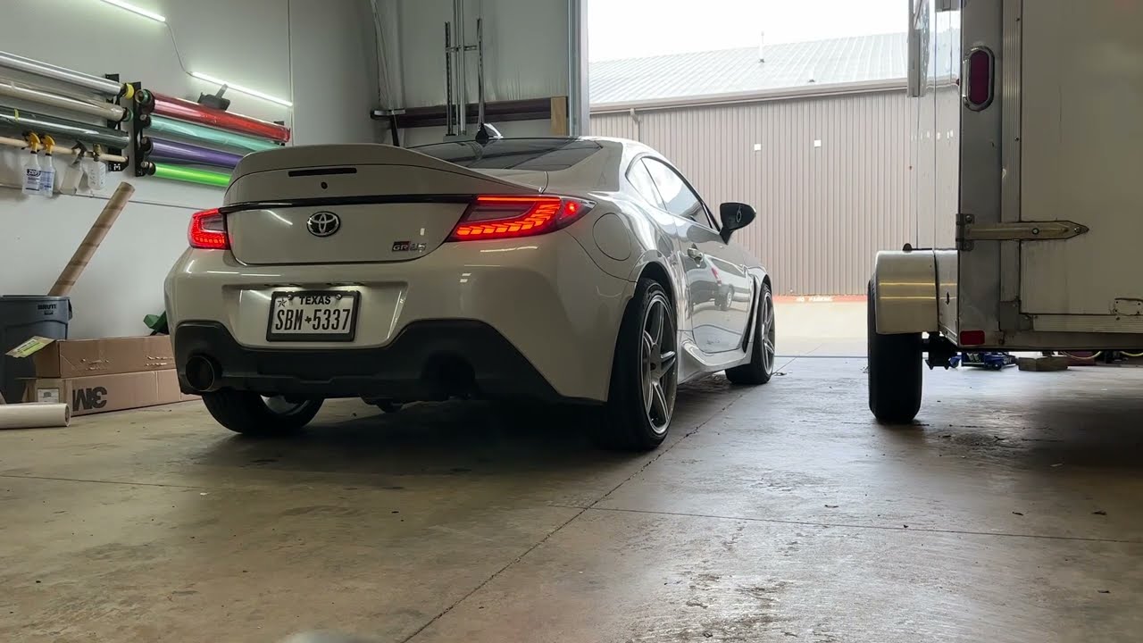 GR86 Perrin single exit axleback (Cold start + some revs)
