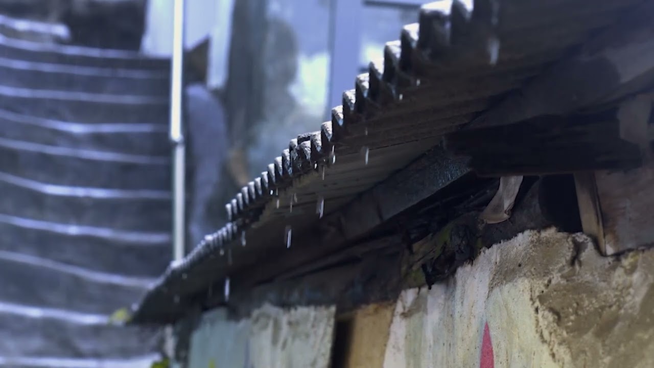 수면, 긴장 완화를 청하는 슬레이트지붕 빗소리, 정겨운 동네 마을, 수면 장애를 위한 마음이 편해지는 비오는 소리