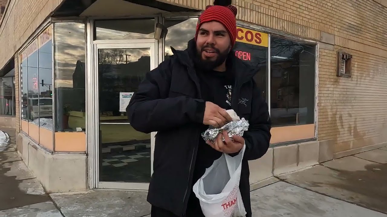 Tony's Kitchen - Steak Taco Review (Chicago, IL)