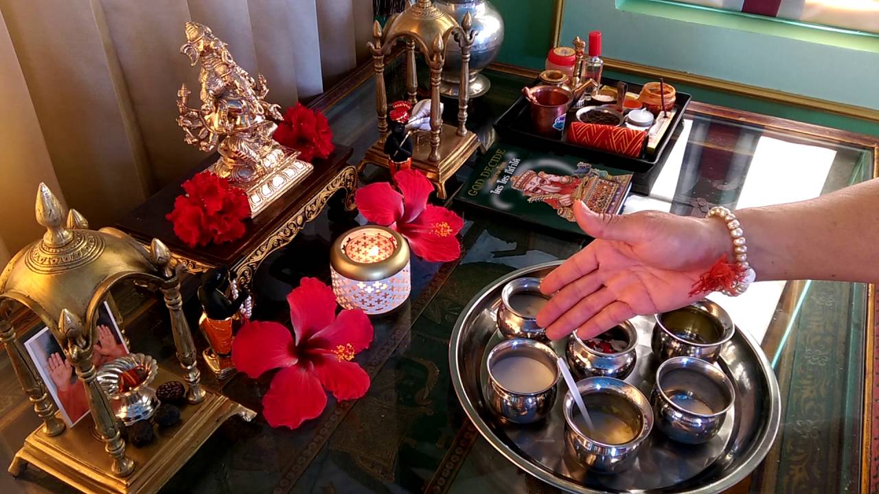 สาธิตทำบูชาพระคเณศในพิธีคเณศจตุรถี #1