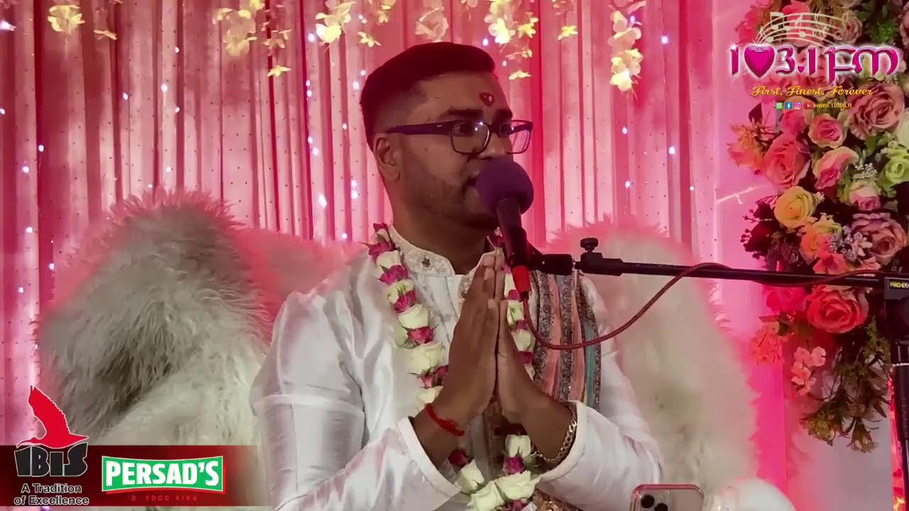 Night 1: Nav Raatri Devi Yagna with Pt. Sunil Seetahal Maharaj