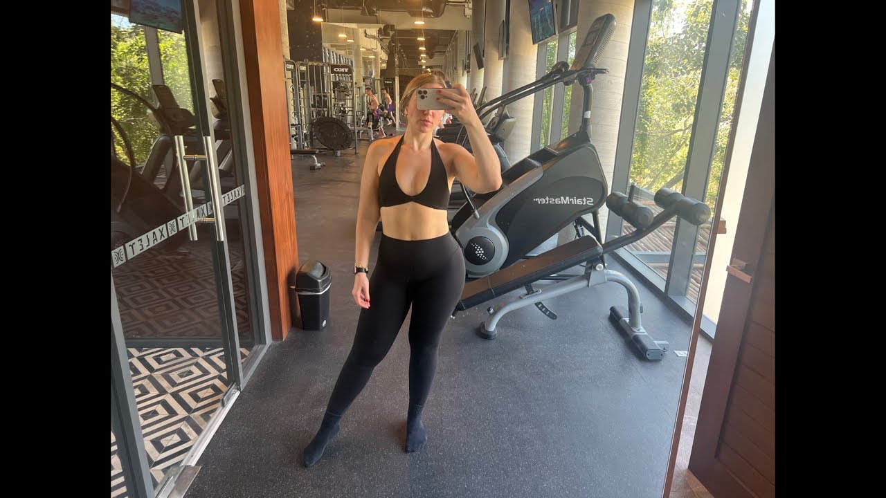 Breezys business bootcamp: mini hiit 🥳🚀💪🏻
