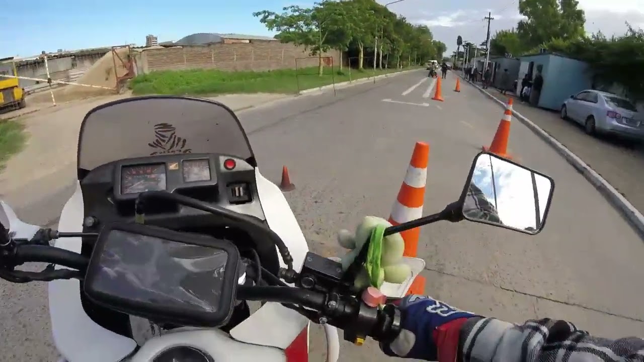 Examen practico moto 350cc .San justo,La Matanza. 12/03/2025.
