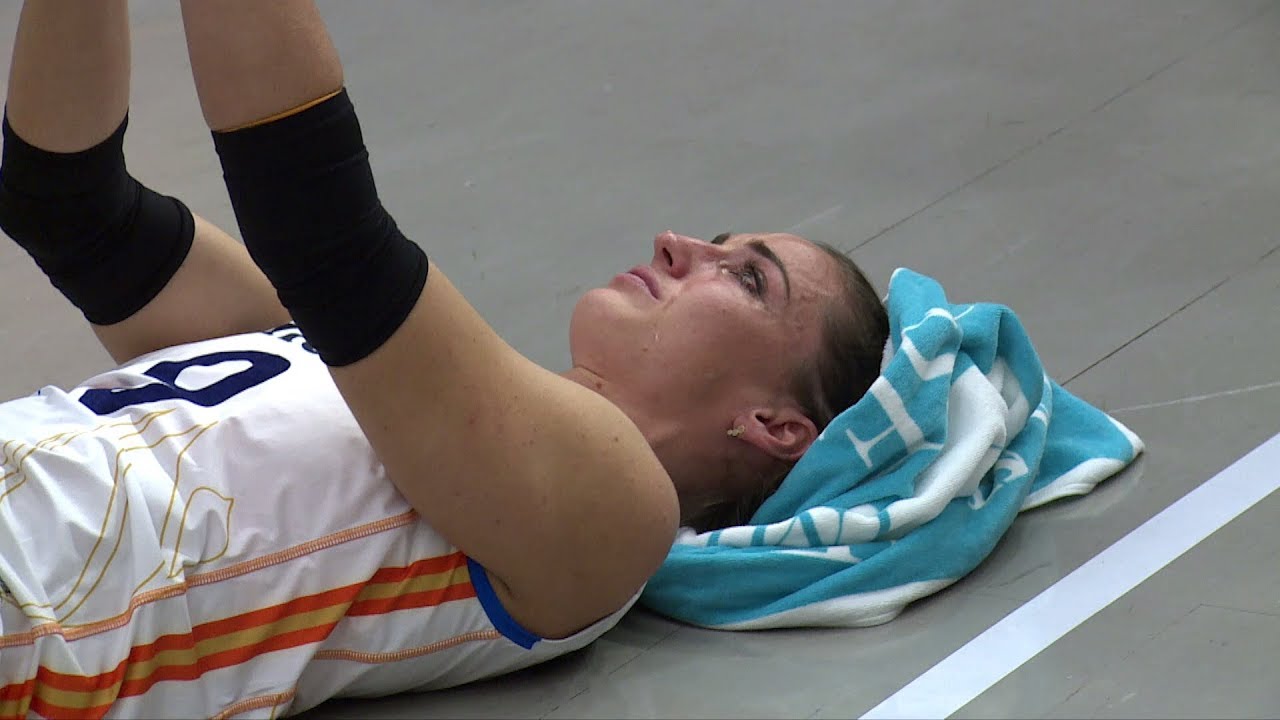 Van Hier Tot Tokio (Ziggo Sport) - aflevering 1 - Volleybaldames