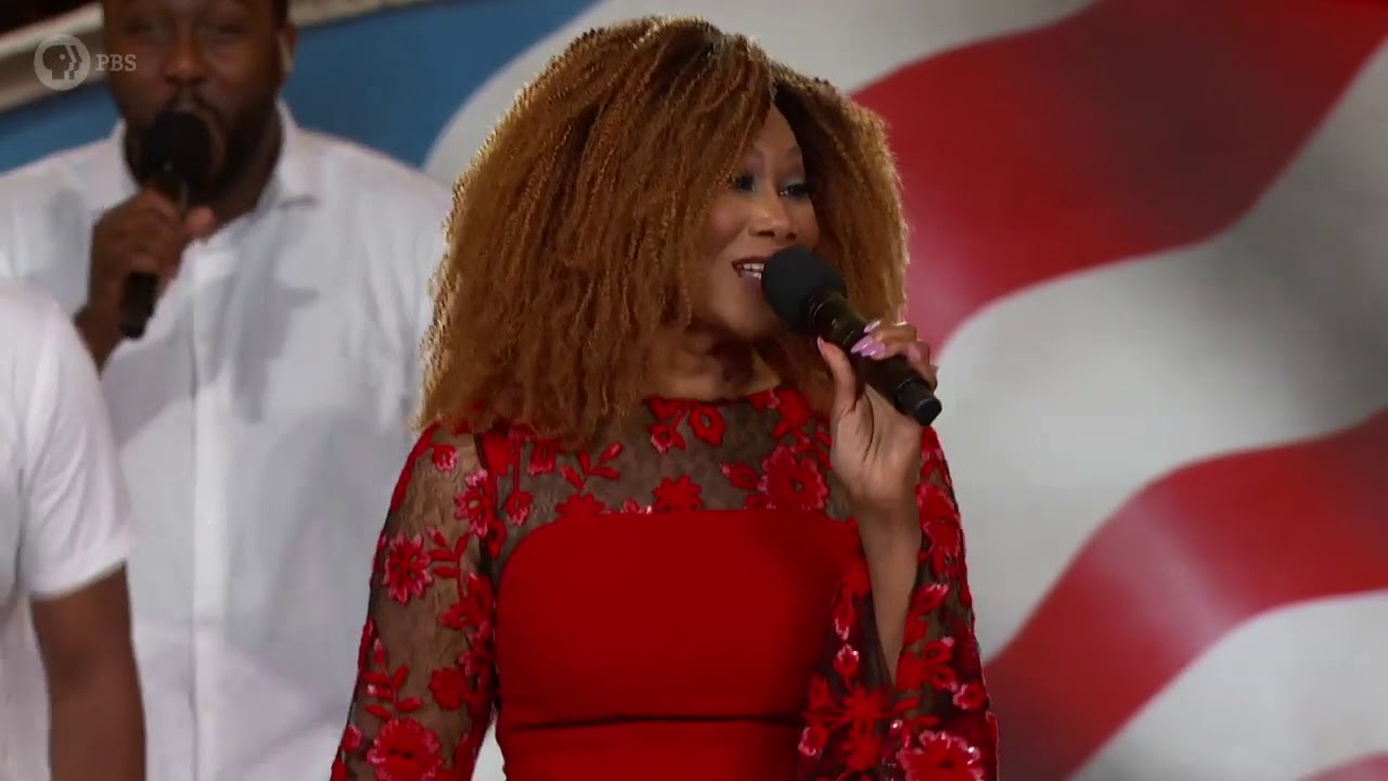 Yolanda Adams Sings 