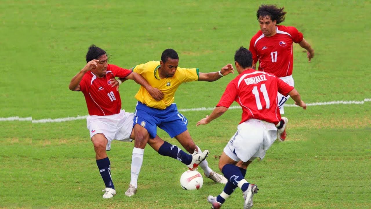 Robinho - When Football Becomes Art