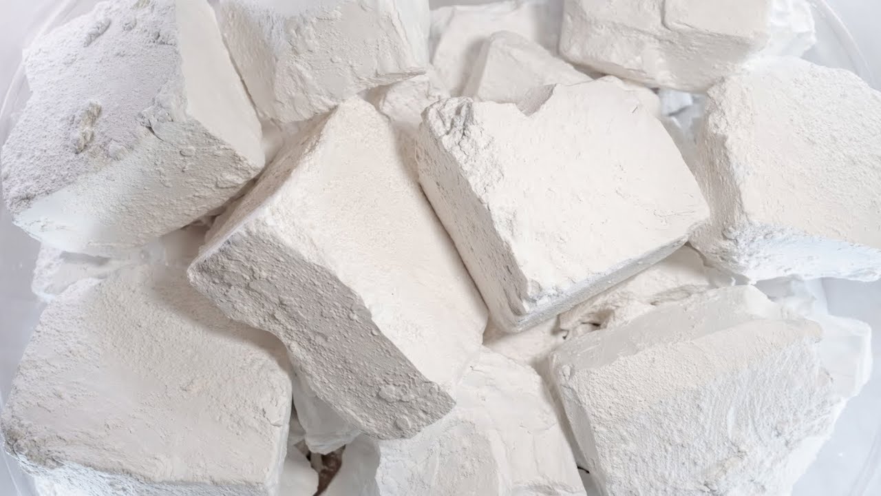 Pure White Crunchy Jumbo Chalk | Satisfying ASMR Crush || @FingStarASMR2024||