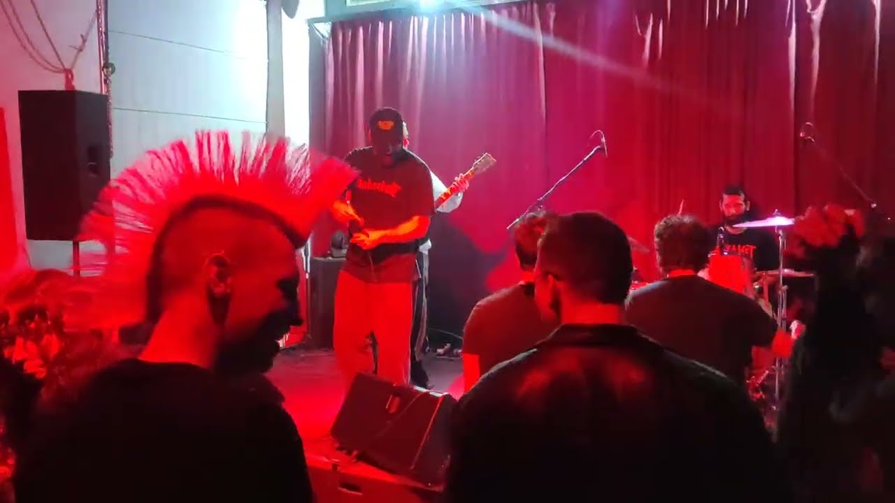 Overpain - live at Mostar [MC Pavarotti]