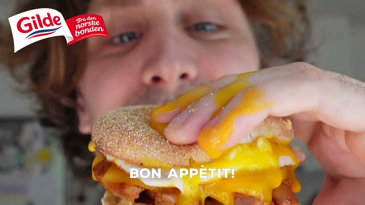 Kaayne lager verdens diggeste frokost sandwich med Gilde Lyst kj&oslash;tt